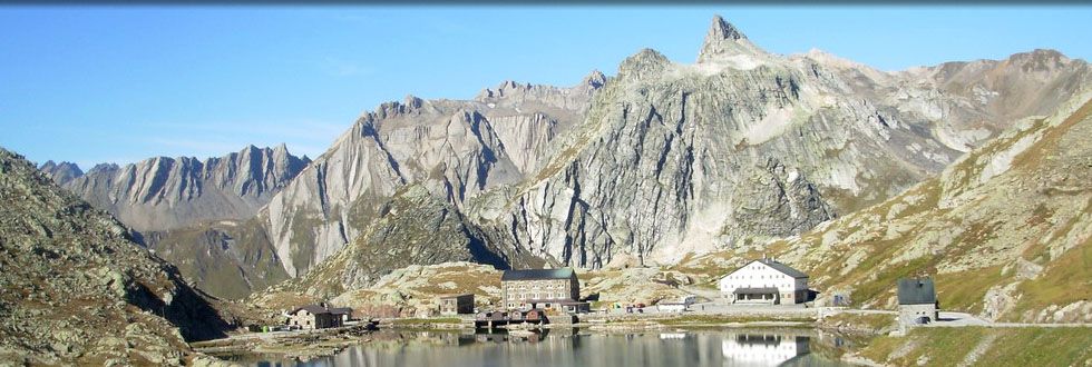 Colle del Gran San Bernardo, storico passaggio alpino